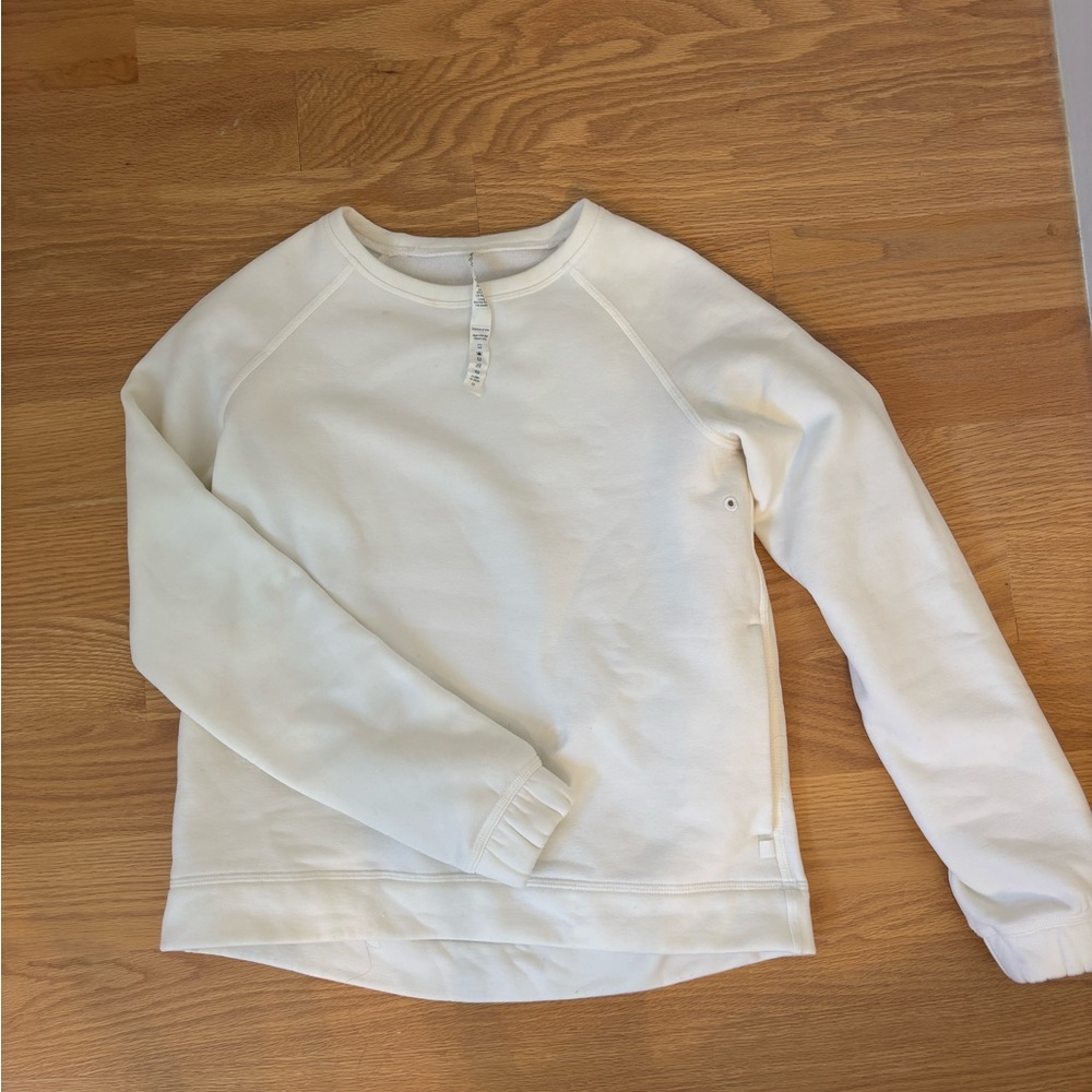 White/Cream Lululemon Sweatshirt